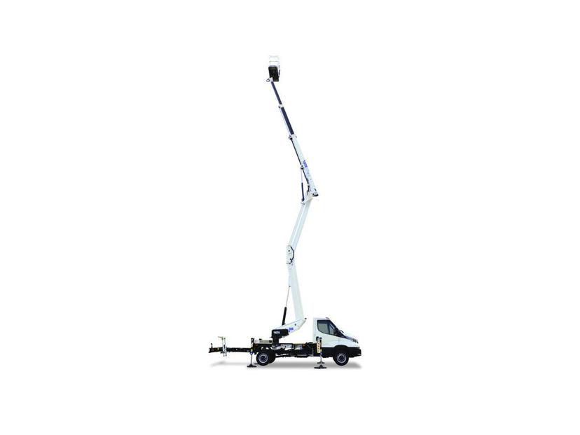 Plataforma sobre camión articulada ZED 25 HV