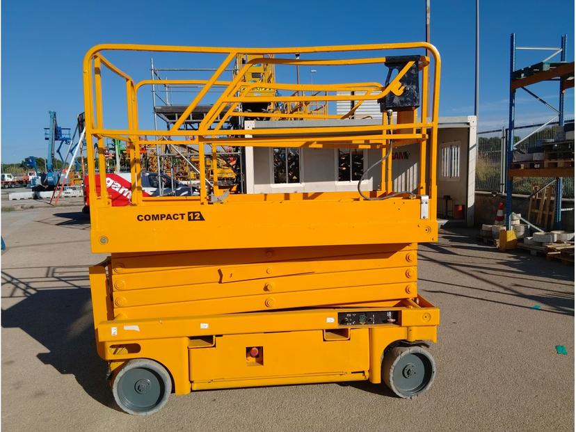 Plataforma tijera eléctrica 12M HAULOTTE COMPACT 12