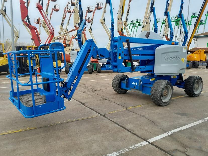 Plataforma articulada diésel 16M GENIE Z-45IC
