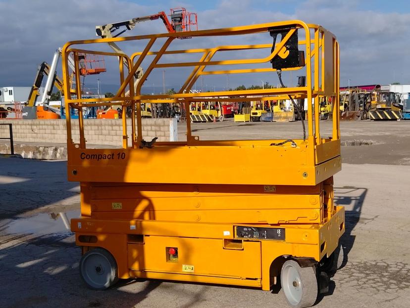 Plataforma tijera eléctrica 10M HAULOTTE COMPACT 10