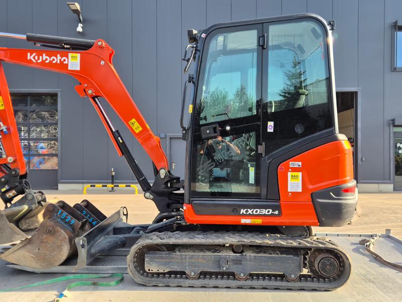 Miniexcavadora  Kubota KX 030-4 GL 