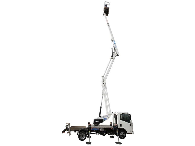 Plataforma sobre camión articulada CTE ZED 20.4 HN ISUZU