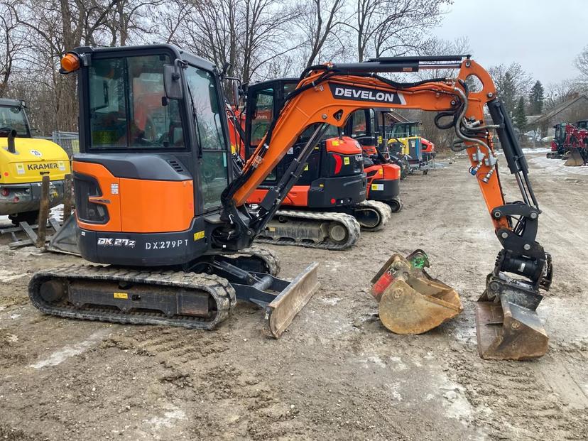 Develon DX 27 Z-7 Miniexcavadora Cola Cero 2023 | PowerTilt | Radio DAB
